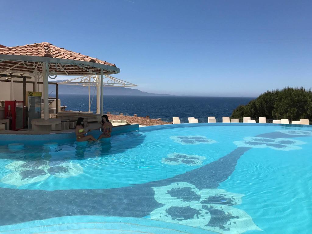Sunny Bay Apartments Sarande Luaran gambar